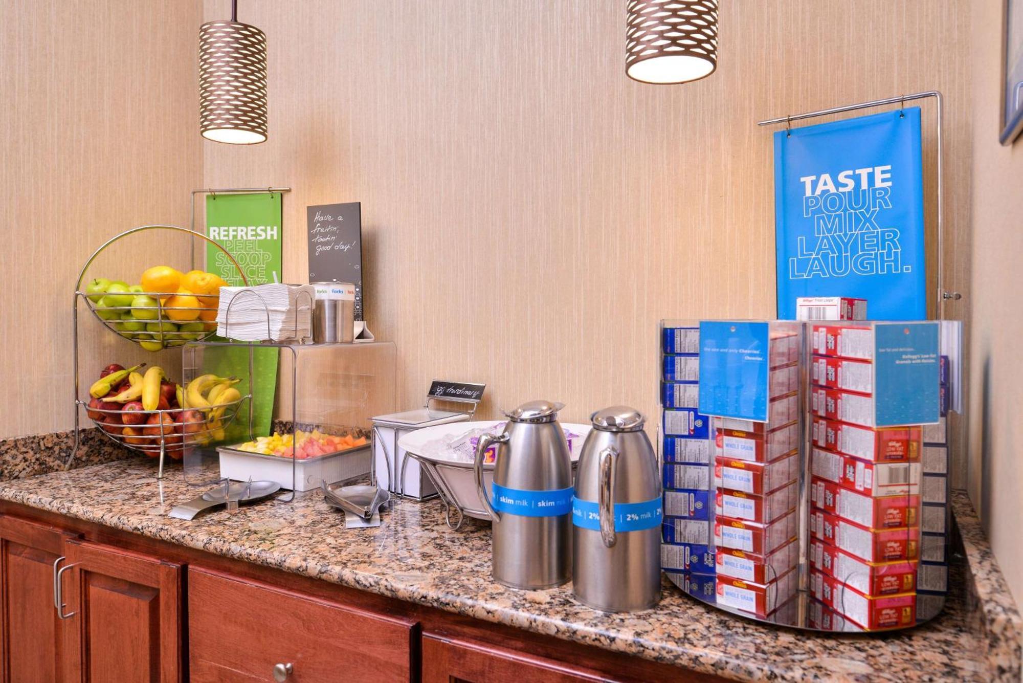 Hampton Inn York Dış mekan fotoğraf